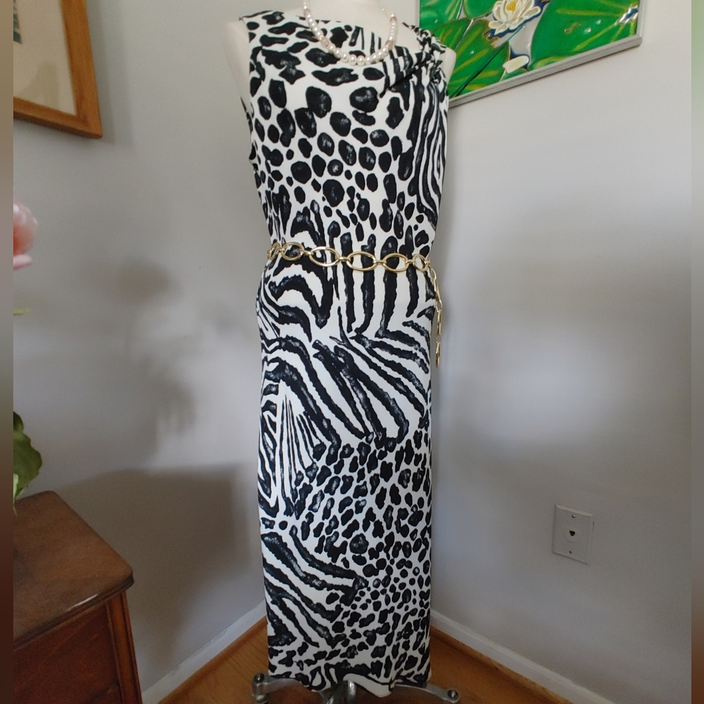 VTG Assymetrical Black and White Animal Print Dress USA 18W fitted train (387)